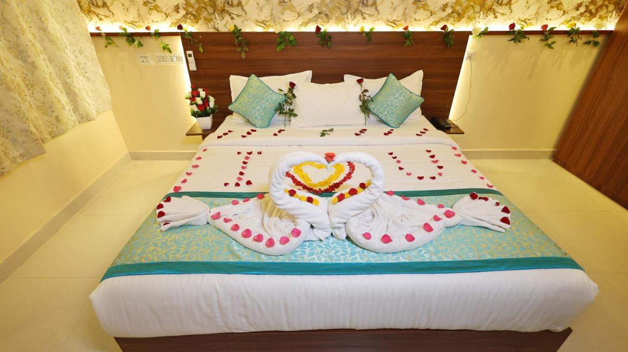 Hotel Grand Square Yercaud Exterior photo